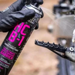 Muc-Off HCB-1 Harsh Condition Barrier 400ml -Motorcycle Riding Equipment Store 20356 04 jpg