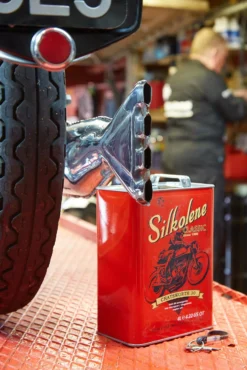 Silkolene Classic Silkolube 20W-50 Mineral Engine Oil For Cars & Motorbikes - 4 Litres -Motorcycle Riding Equipment Store classic8 jpg