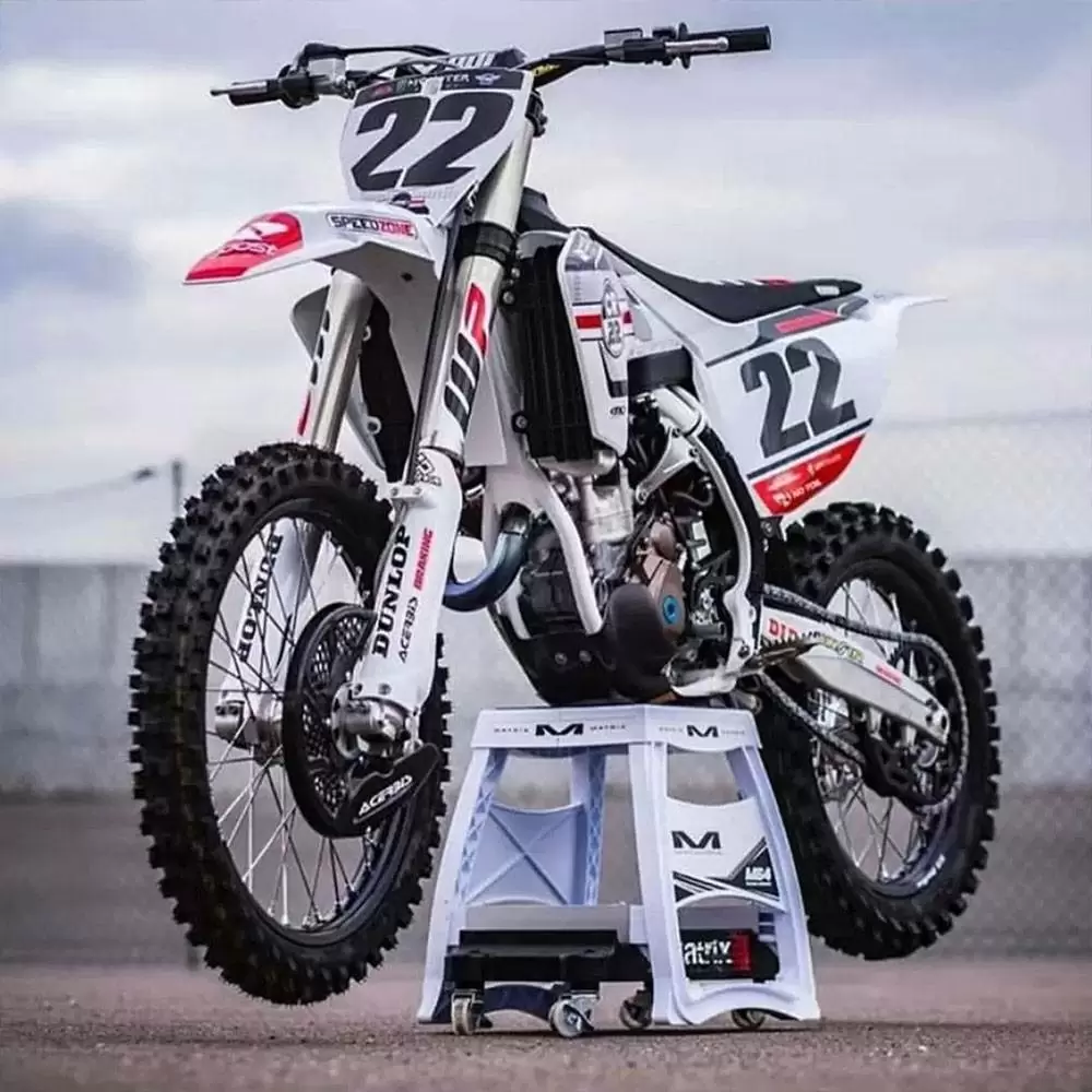 Matrix M64 Elite Black Motorcycle Bike Stand 4 Matrix M64 Elite Black Motorcycle Bike Stand - Image 3