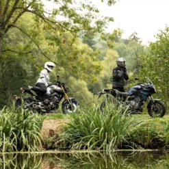 Shoei GT Air 2 - Tesseract Matt TC-5 -Motorcycle Riding Equipment Store shoei gt air ii 02 9 jpg